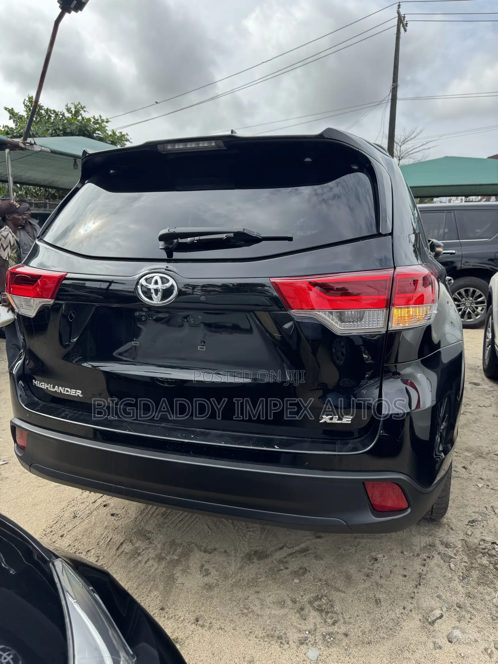 Toyota Highlander XLE 4dr SUV AWD (3.5L 6cyl 6A) 2015 Black