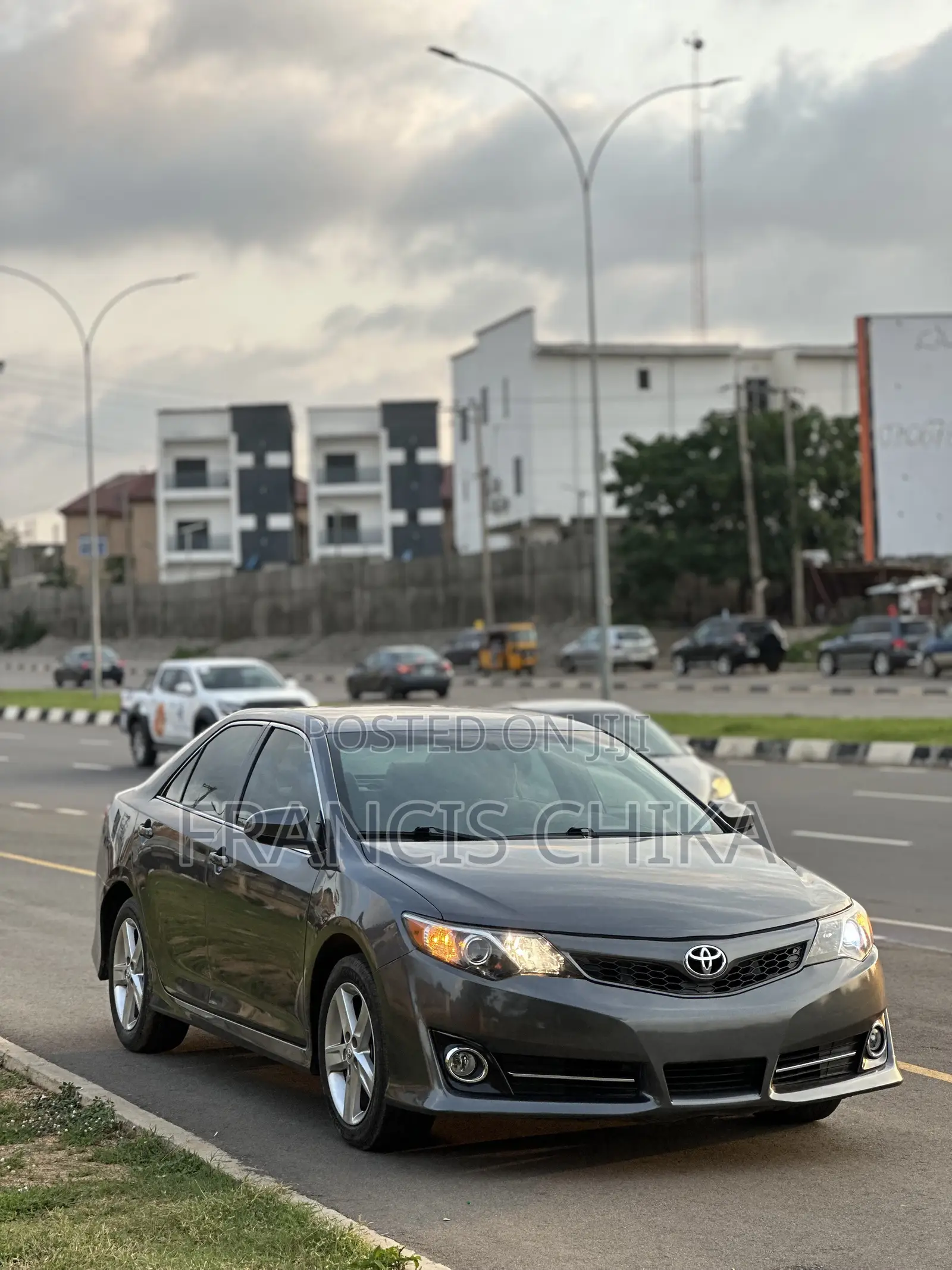 Toyota Camry 2012 Gray