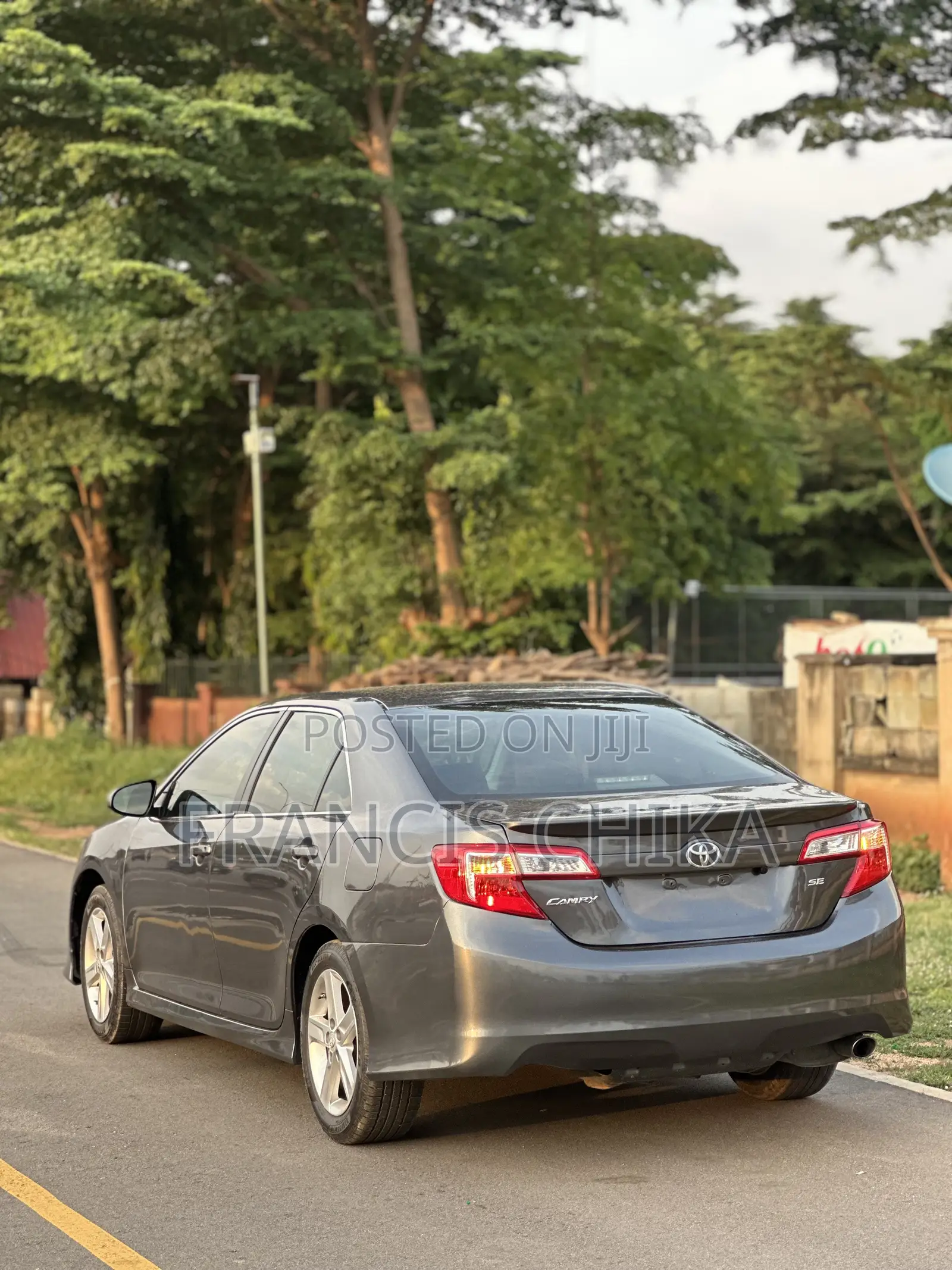 Toyota Camry 2012 Gray