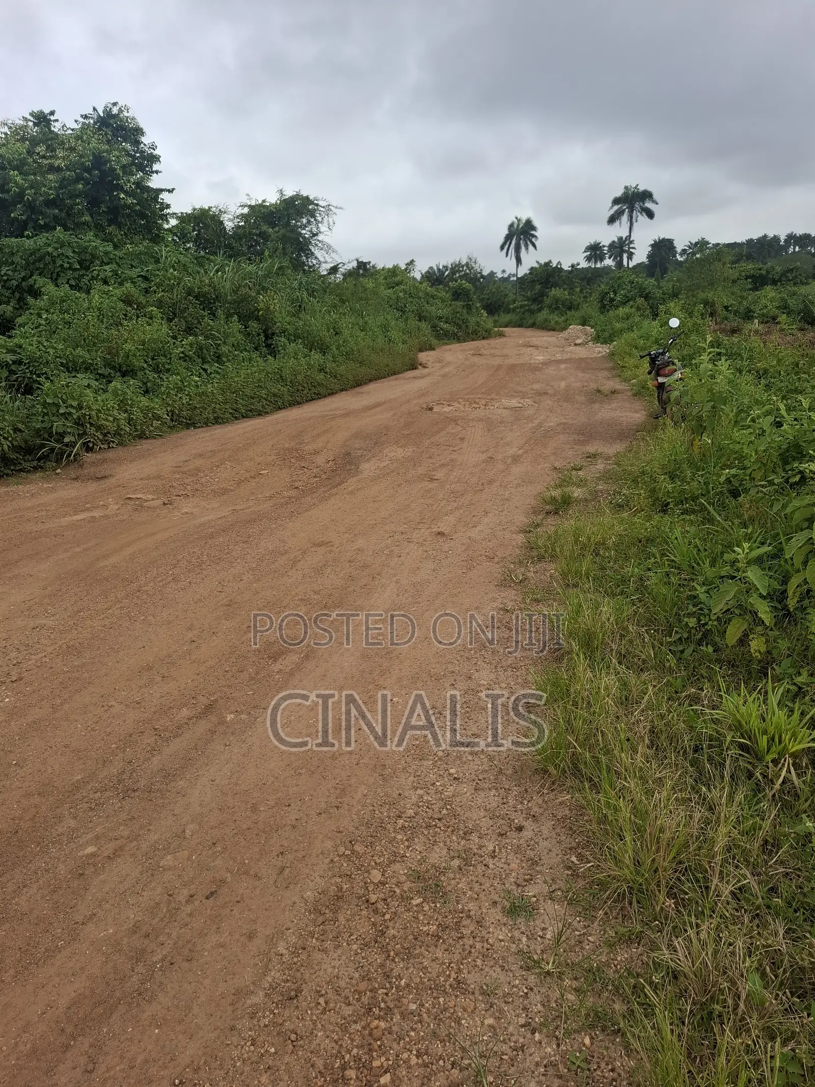 Residential Land With Survey and Deed