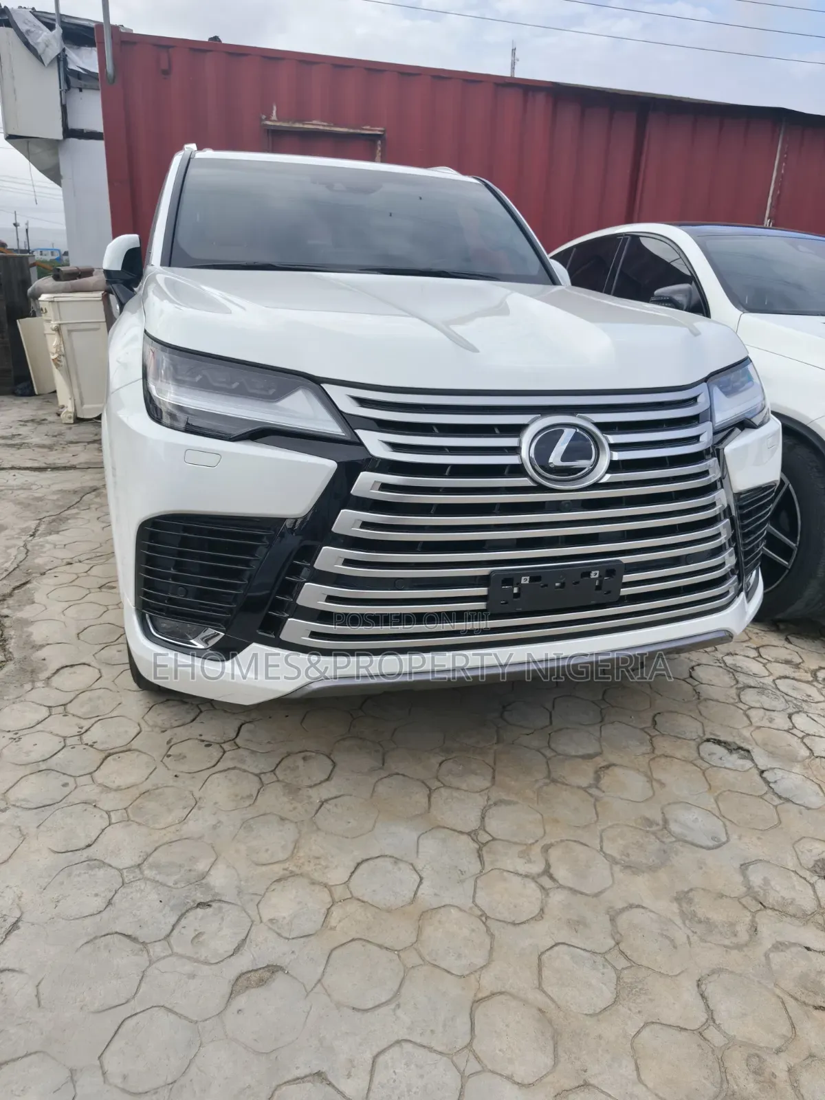 Lexus LX 2022 White