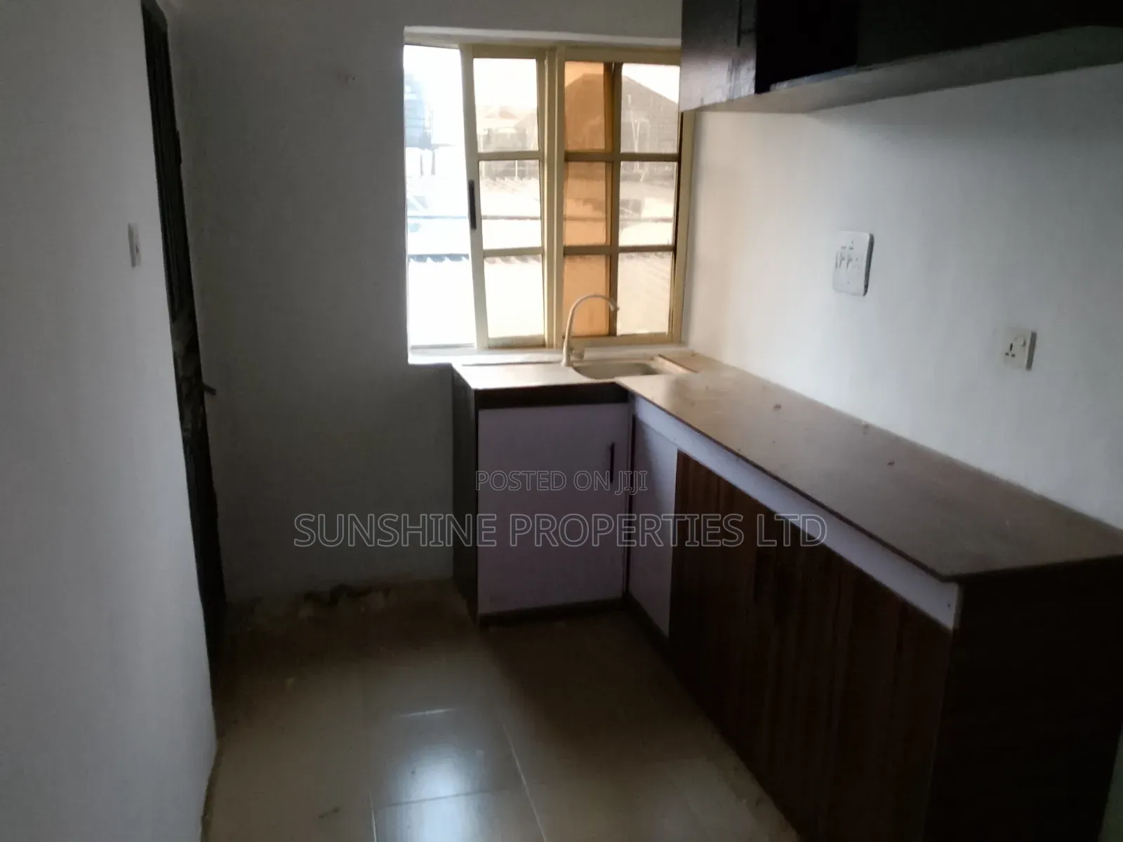 1bdrm Shared Apartment in Bashorun Town, Sangotedo for rent