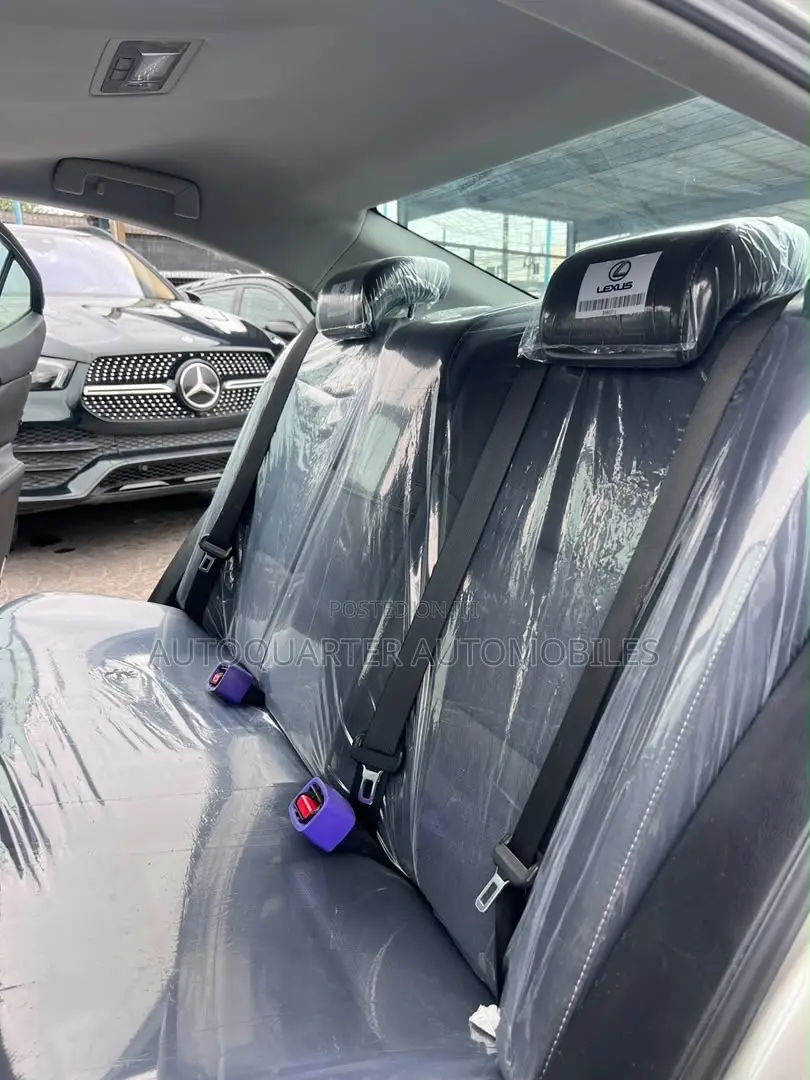 Lexus ES 350 FWD 2016 Gold