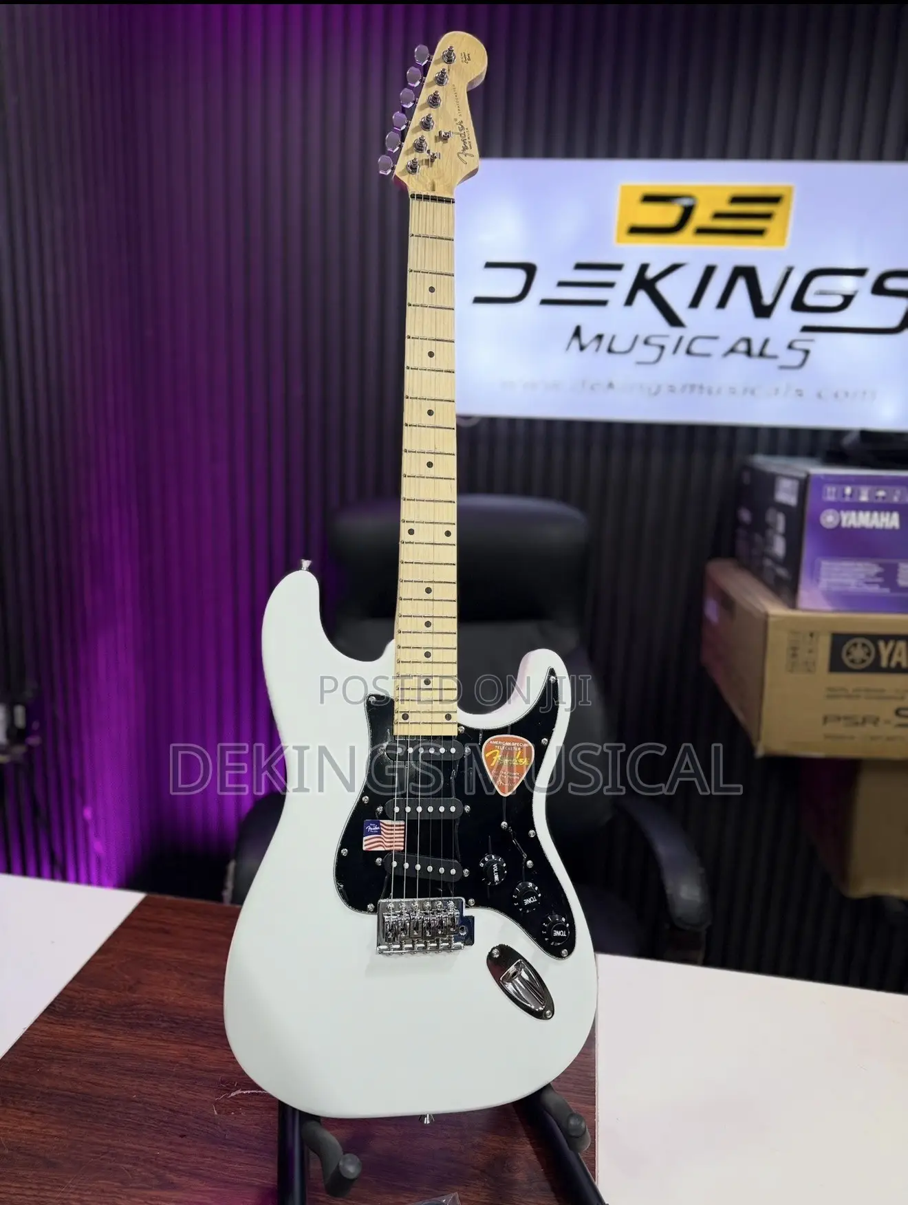 Fender Stratocaster Electric Lead Guitar