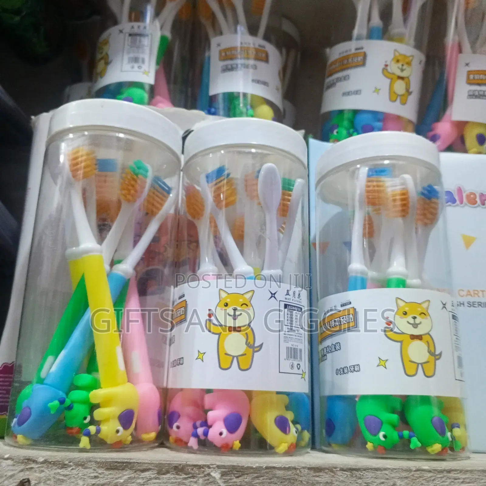 Partypacks Items_ Toothbrush Sets_ Dozen