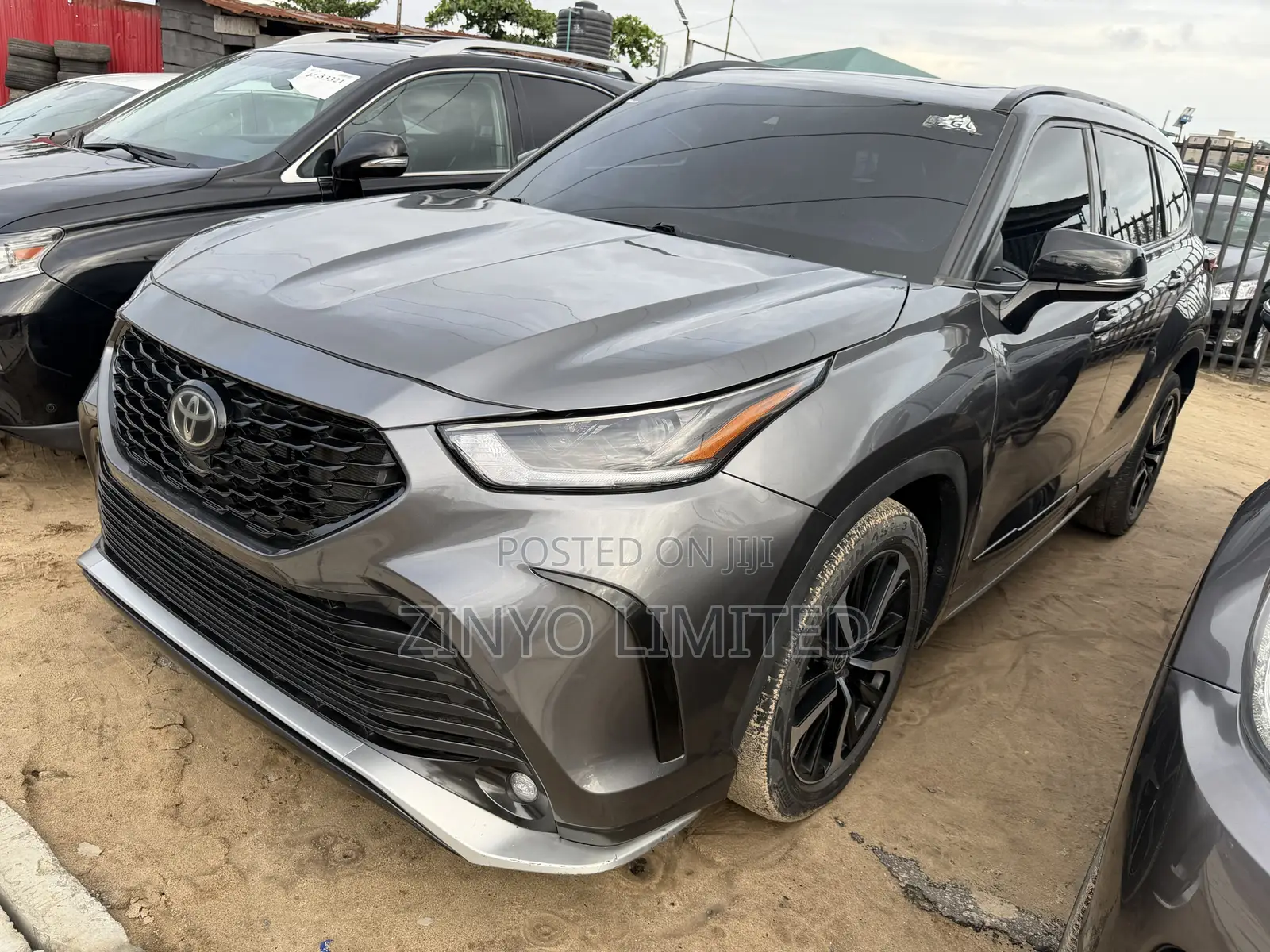 Toyota Highlander XSE 2021 Gray