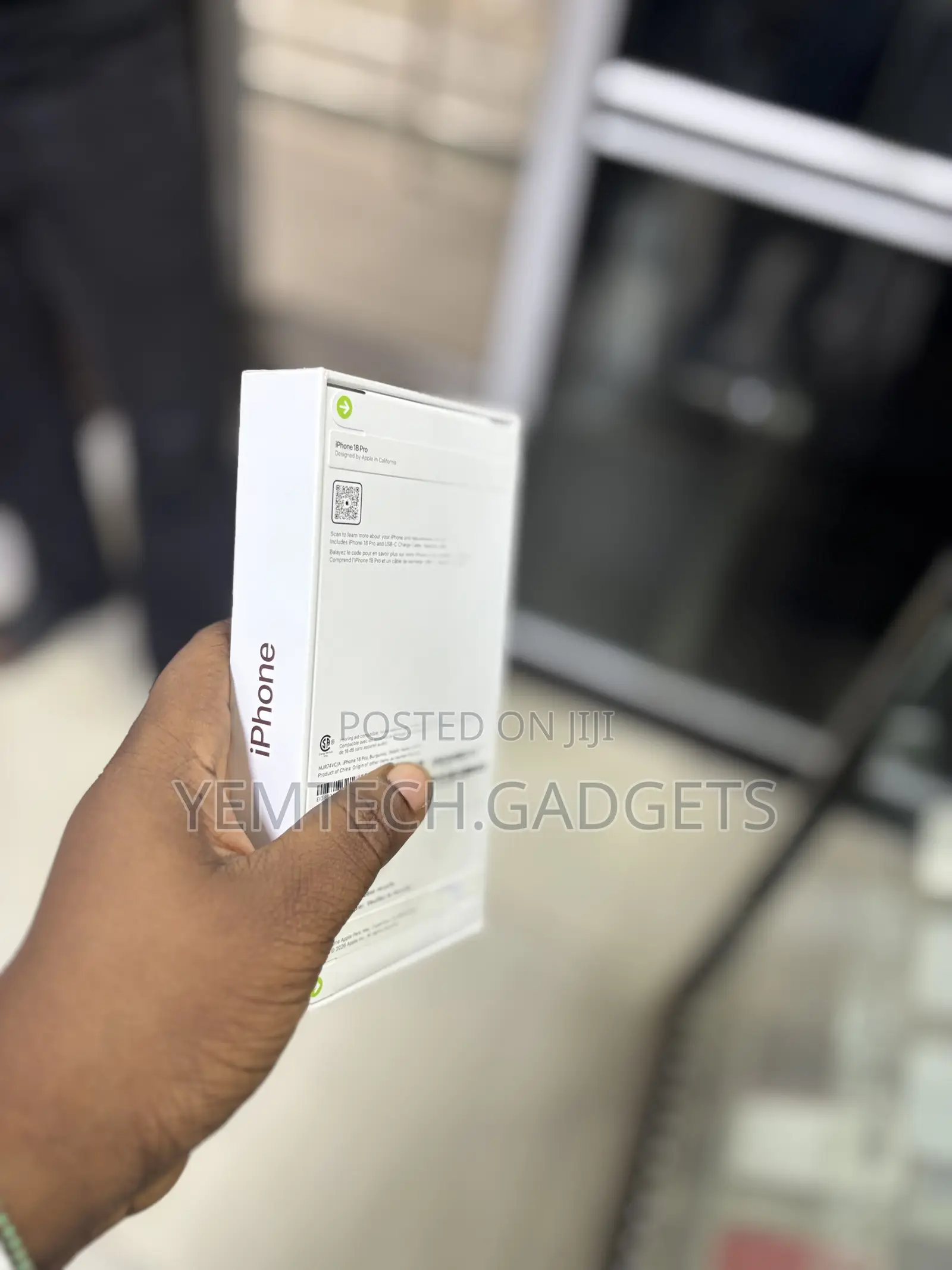 New Apple iPhone 18 Pro Max 512 GB Red