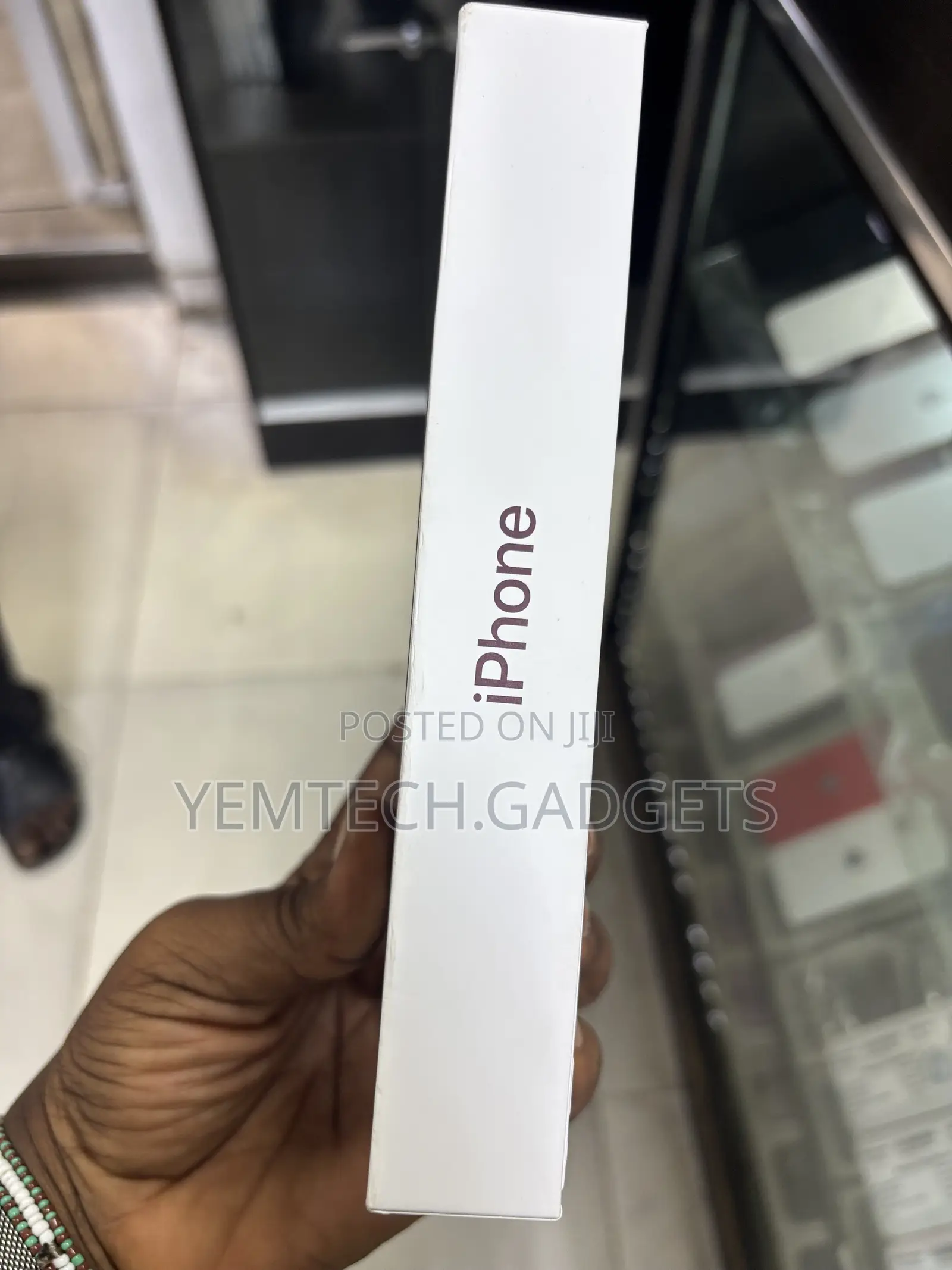 New Apple iPhone 18 Pro Max 512 GB Red