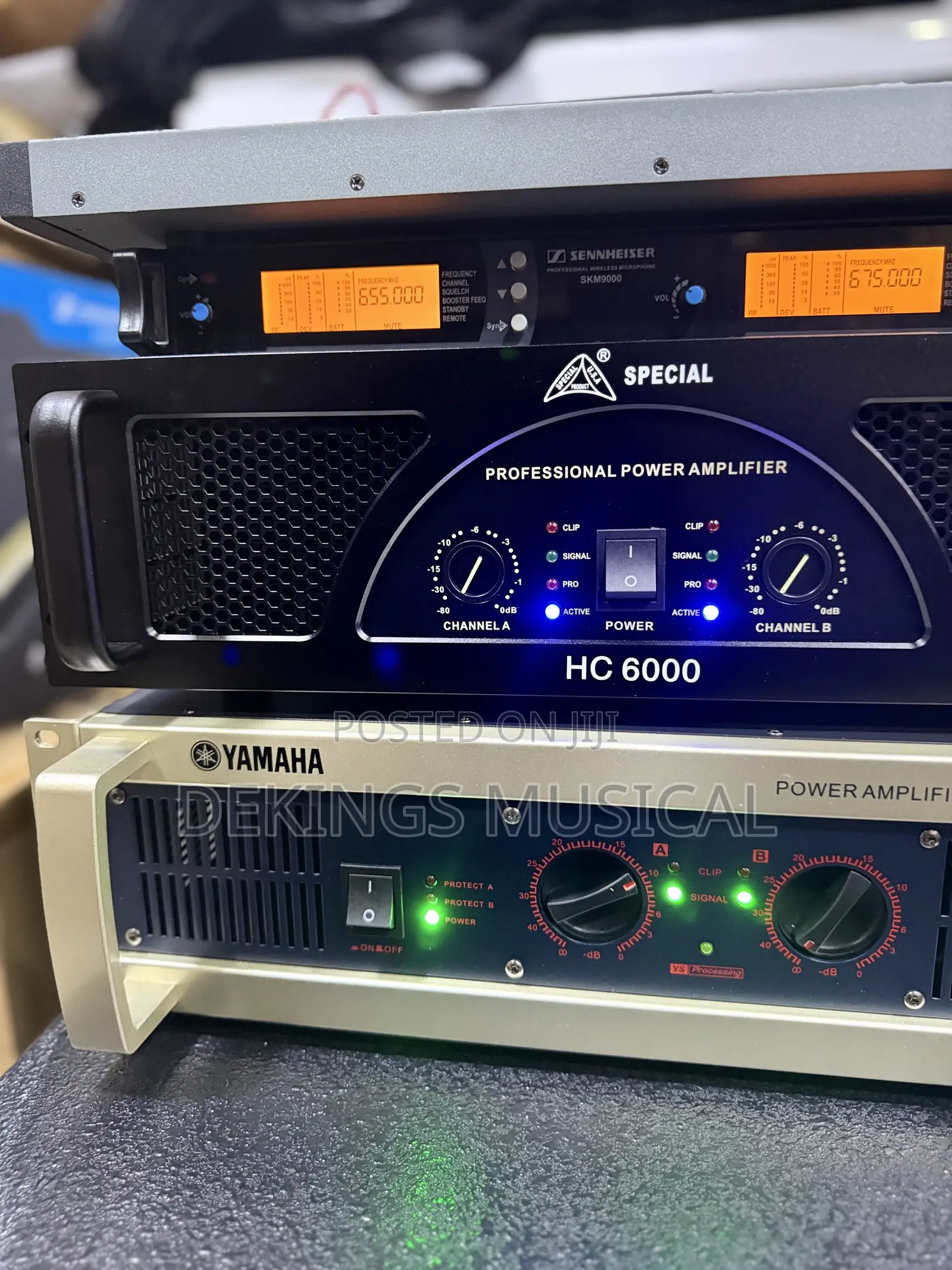 Powerful Yamaha Amplifier P7000s