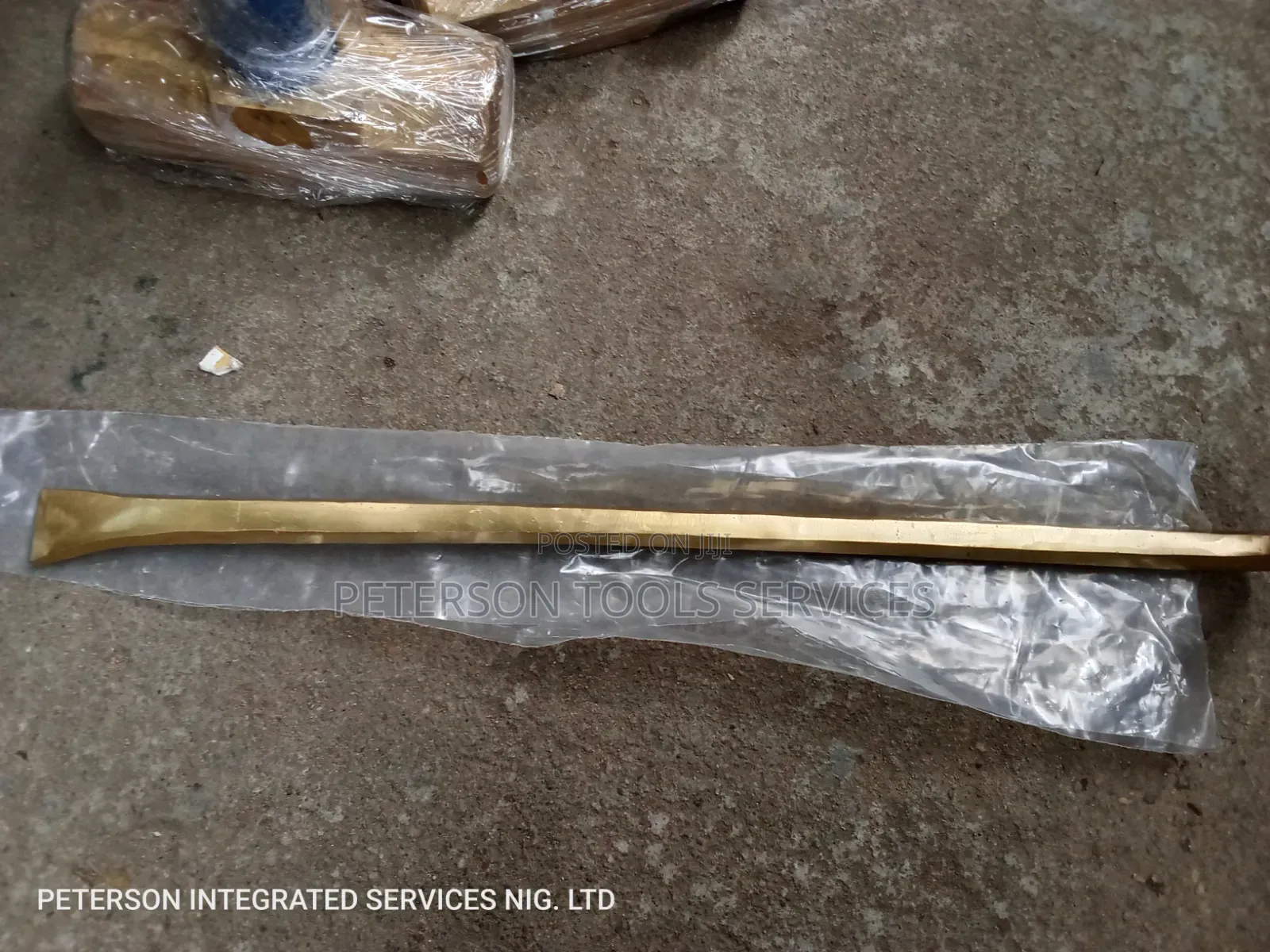 Non-Sparking Brass Crow Bar