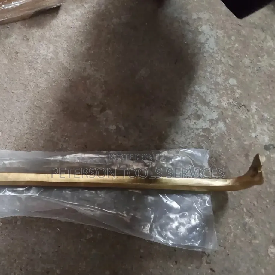 Non-Sparking Brass Crow Bar