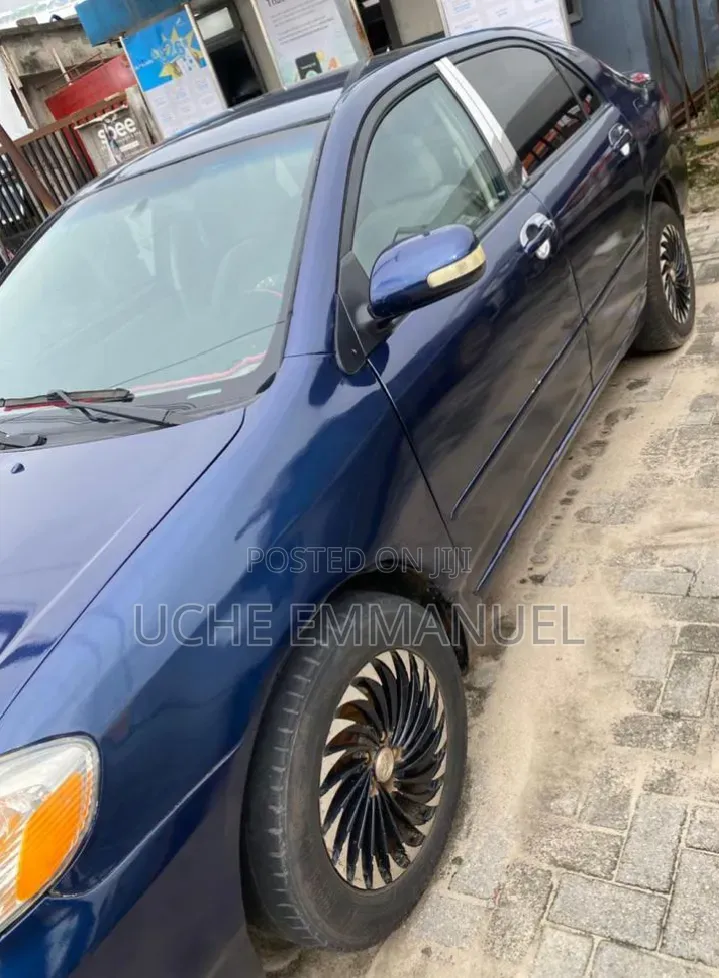 Toyota Corolla 2004 Blue