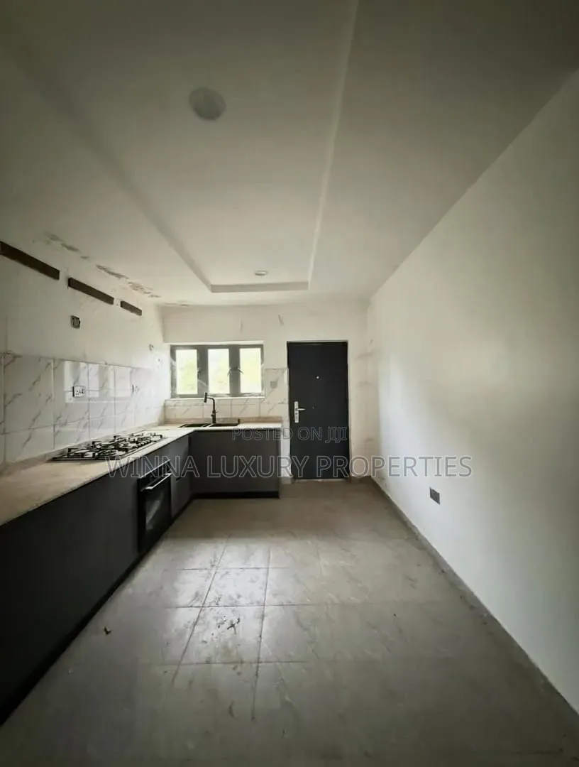 5bdrm Duplex in Guzape for rent