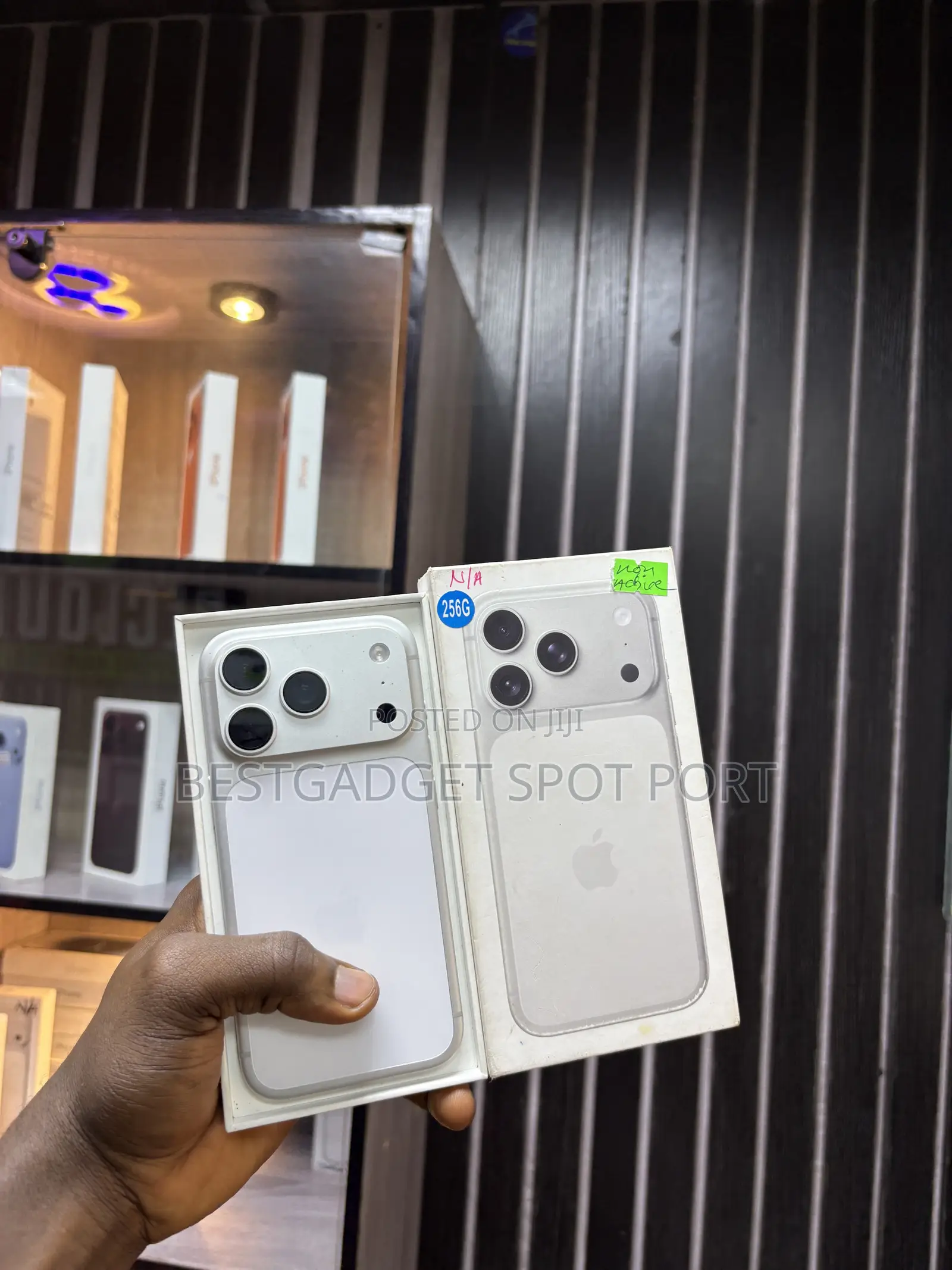 Apple iPhone 17 Pro 256 GB White