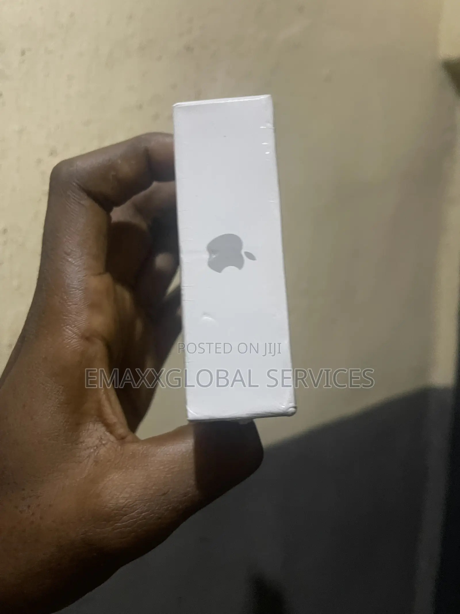 New Apple iPhone 13 128 GB White