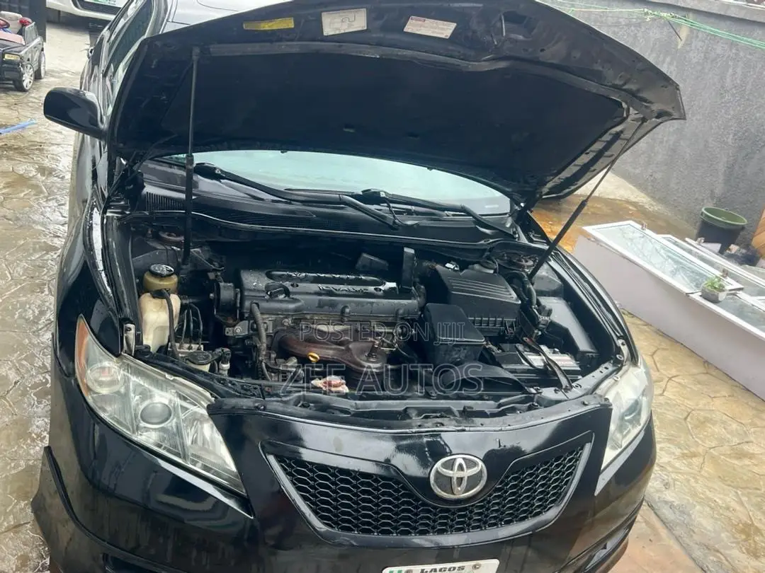 Toyota Camry XLE 4dr Sedan (2.4L 4cyl 5A) 2009 Black