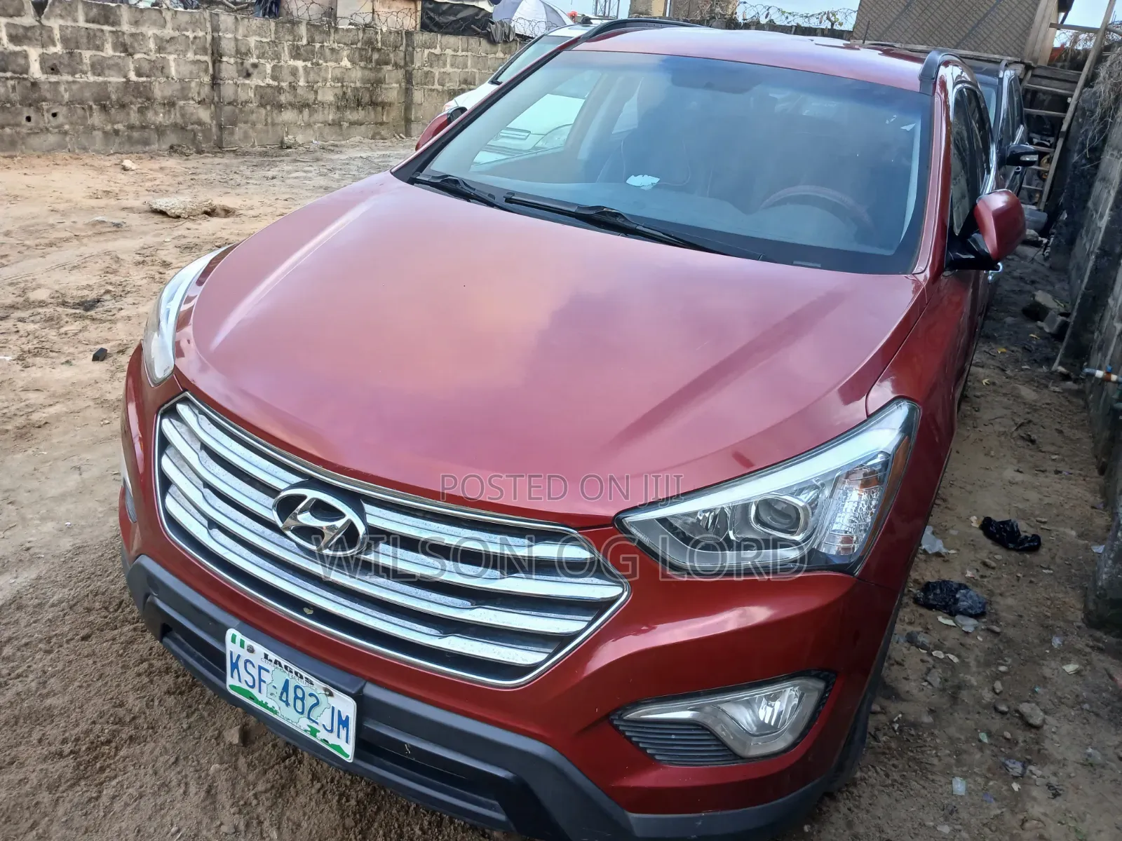 Hyundai Santa Fe 2015 Red