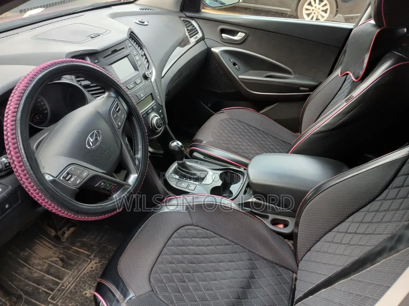 Hyundai Santa Fe 2015 Red