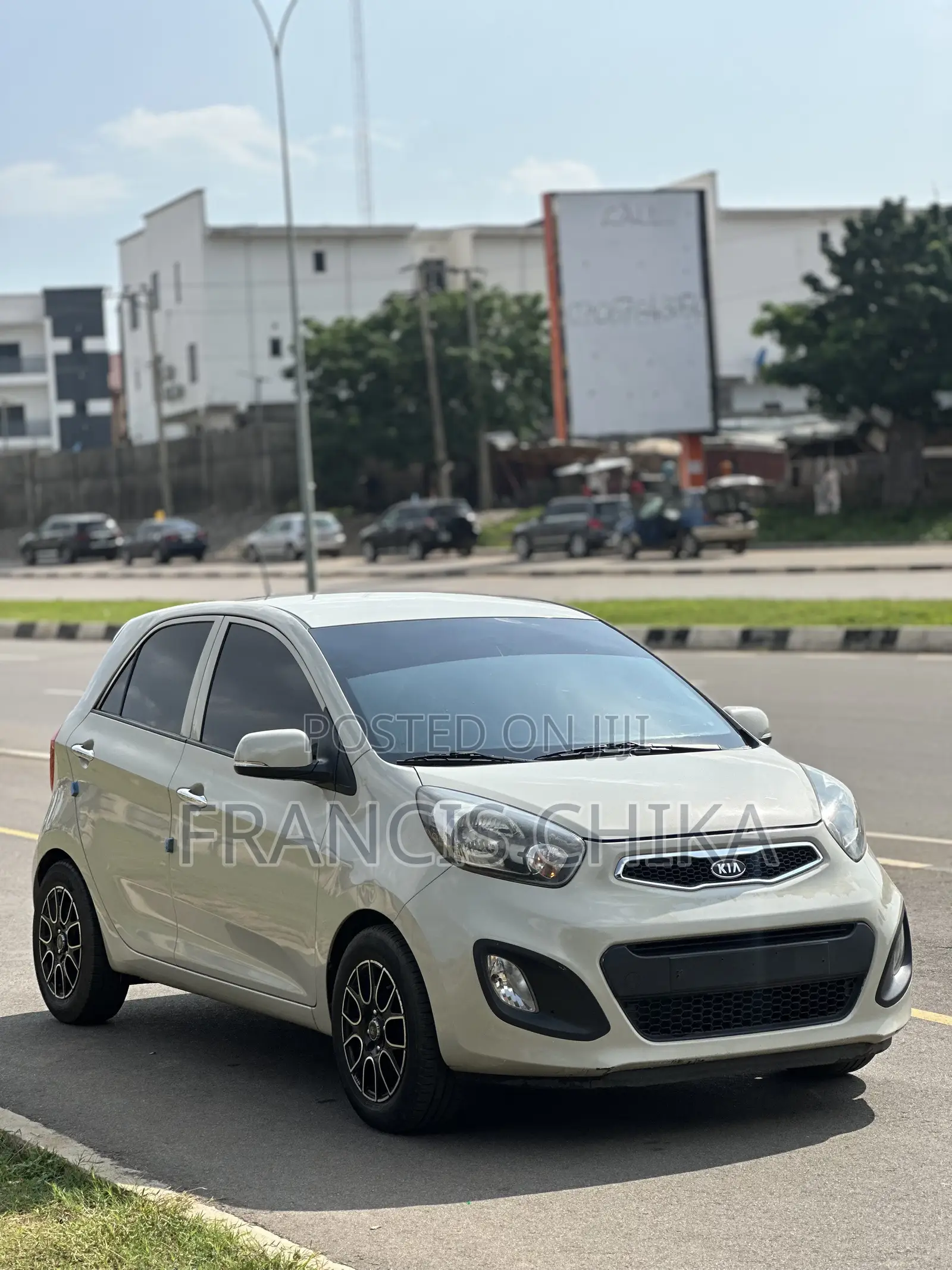 Kia Morning 2012 Off white