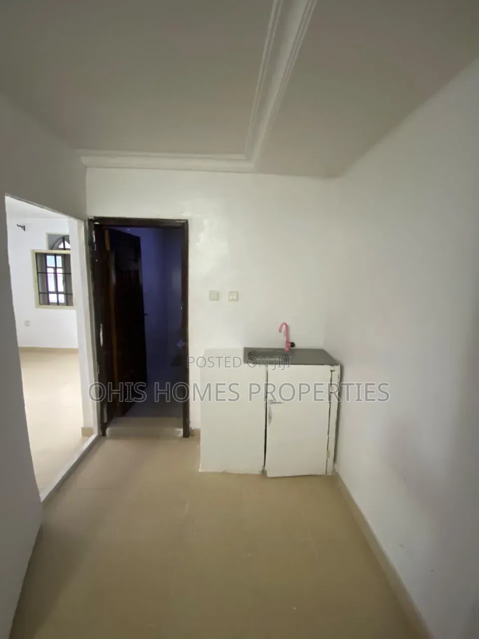 Mini Flat in Osapa London for rent