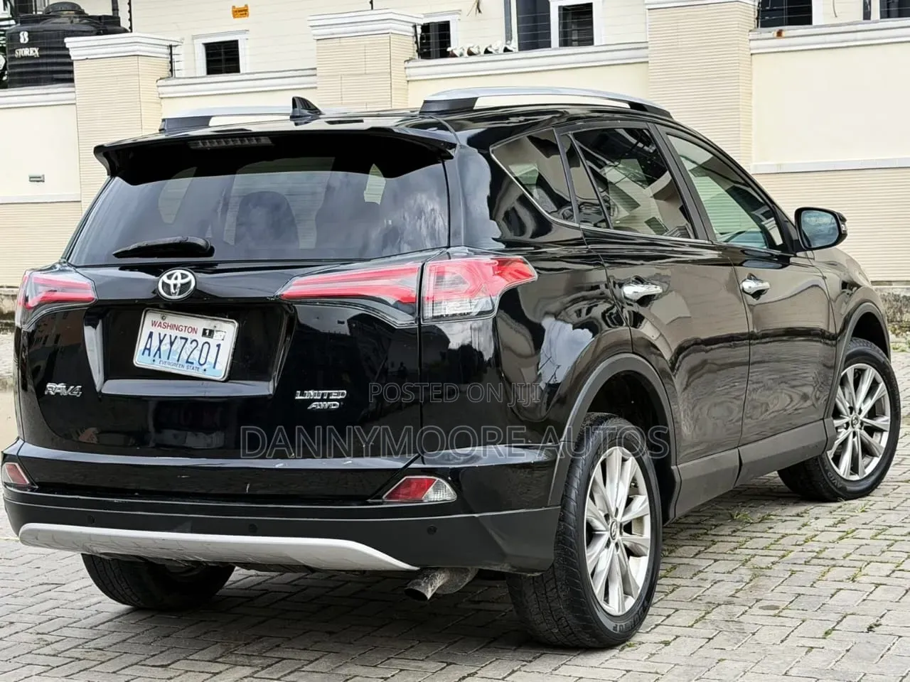 Toyota RAV4 Limited AWD (2.5L 4cyl 6A) 2016 Black