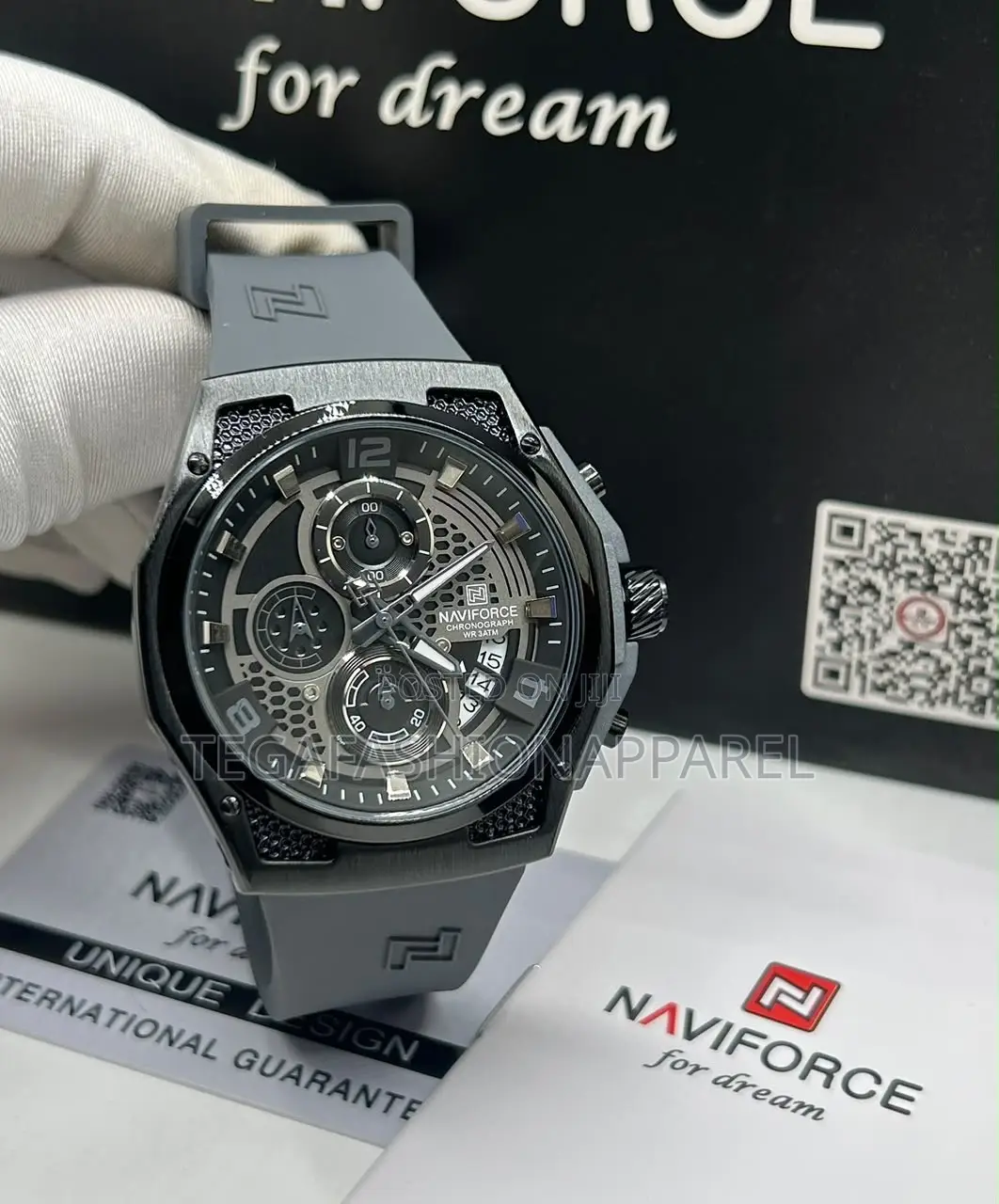Naviforce Chronographic Rubber Watch