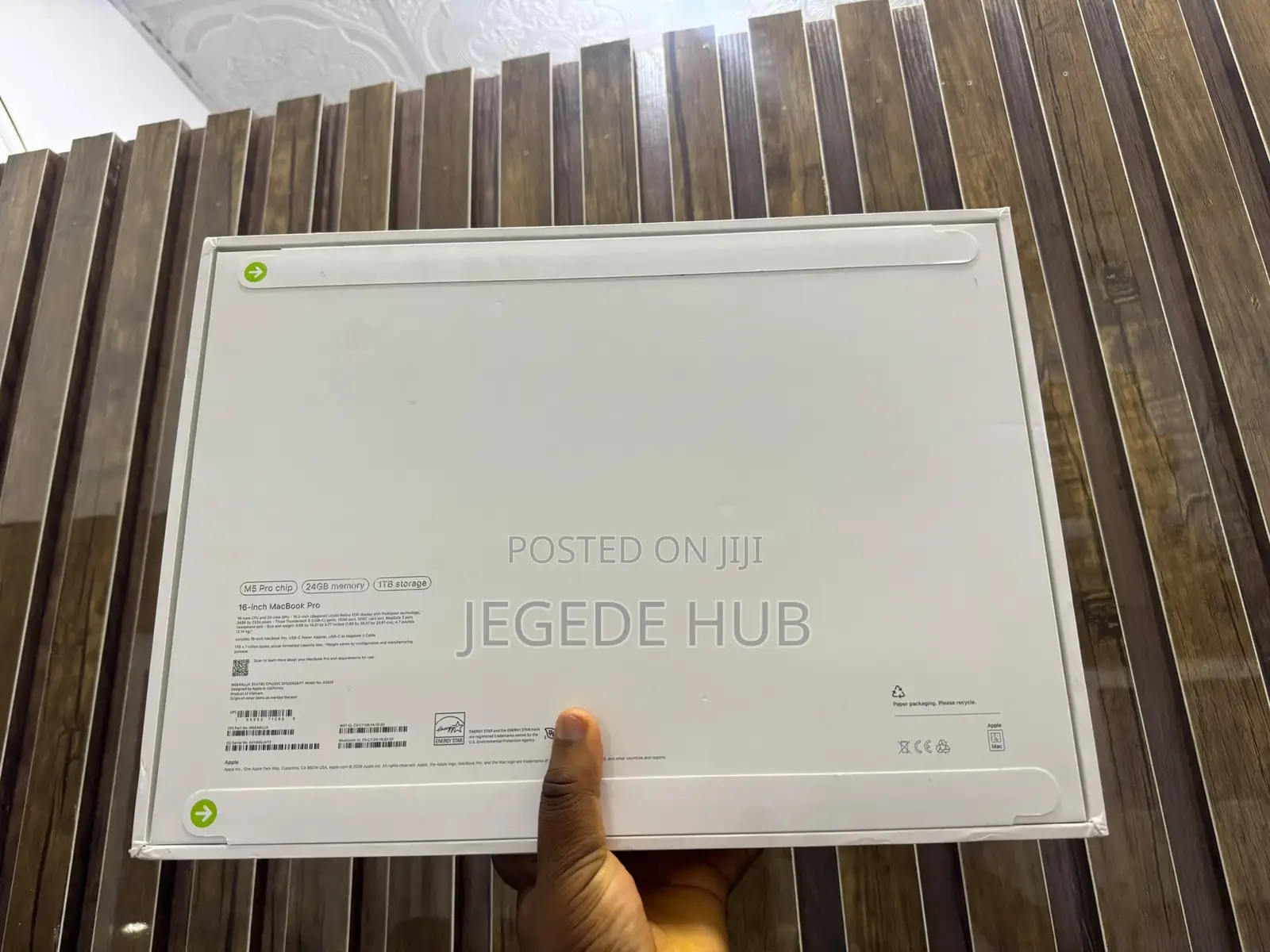 New Laptop Apple MacBook Pro 2026 M5 Pro 24GB Apple M5 Pro SSD 1T