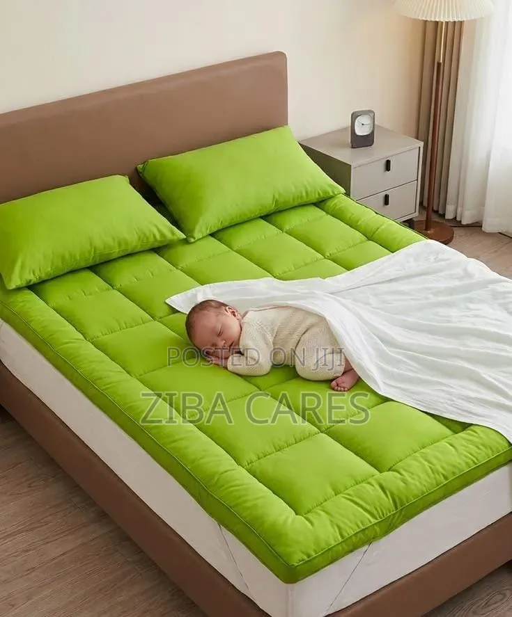 Quality Fluffy Mattress Topper Available in Different Sizes