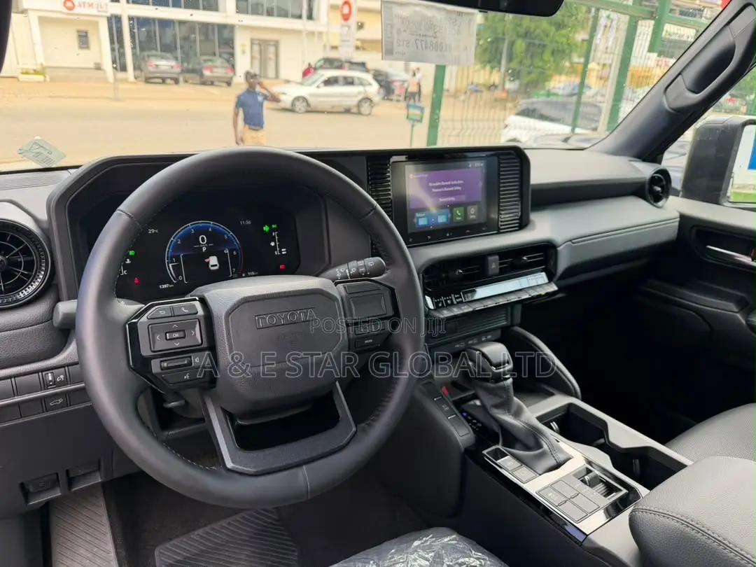 New Toyota Land Cruiser Prado 2025 Black