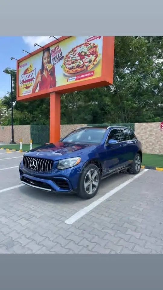 Mercedes-Benz GLC-Class 2017 Blue