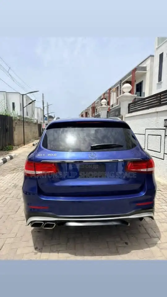 Mercedes-Benz GLC-Class 2017 Blue
