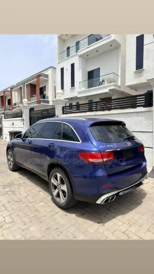 Mercedes-Benz GLC-Class 2017 Blue