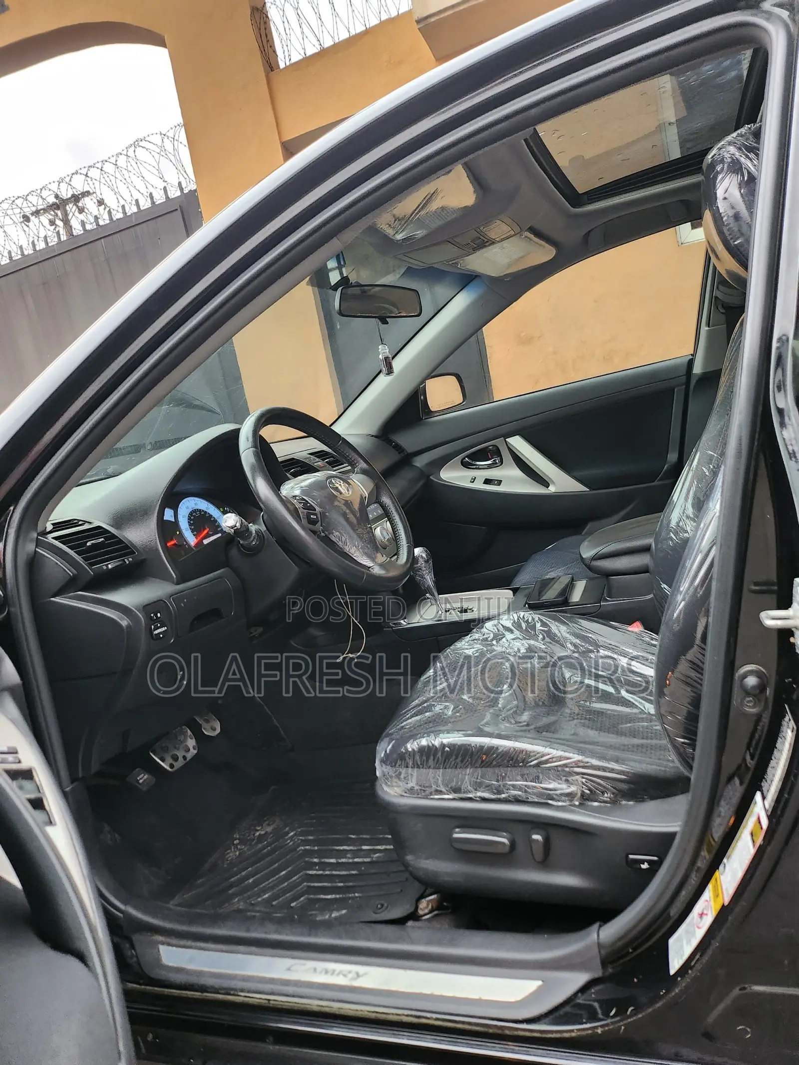 Toyota Camry SE 4dr Sedan (2.5L 4cyl 6AM) 2010 Black
