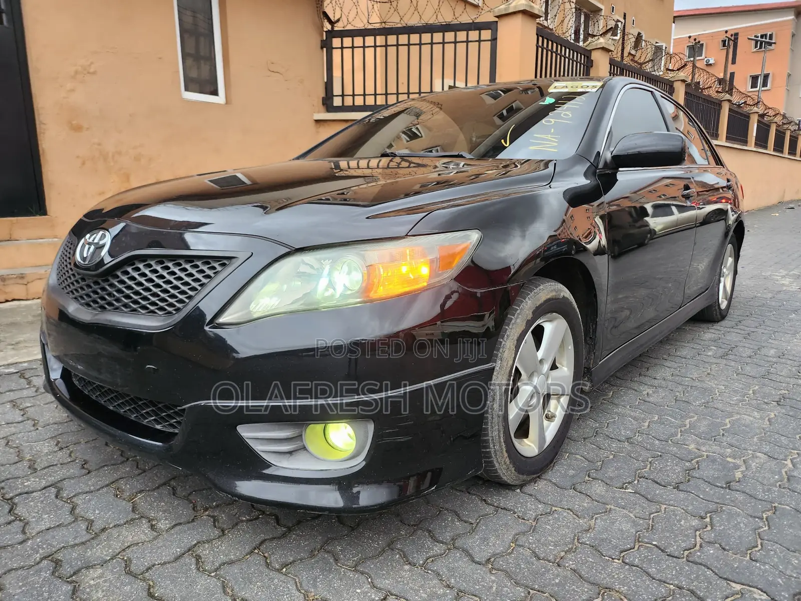 Toyota Camry SE 4dr Sedan (2.5L 4cyl 6AM) 2010 Black
