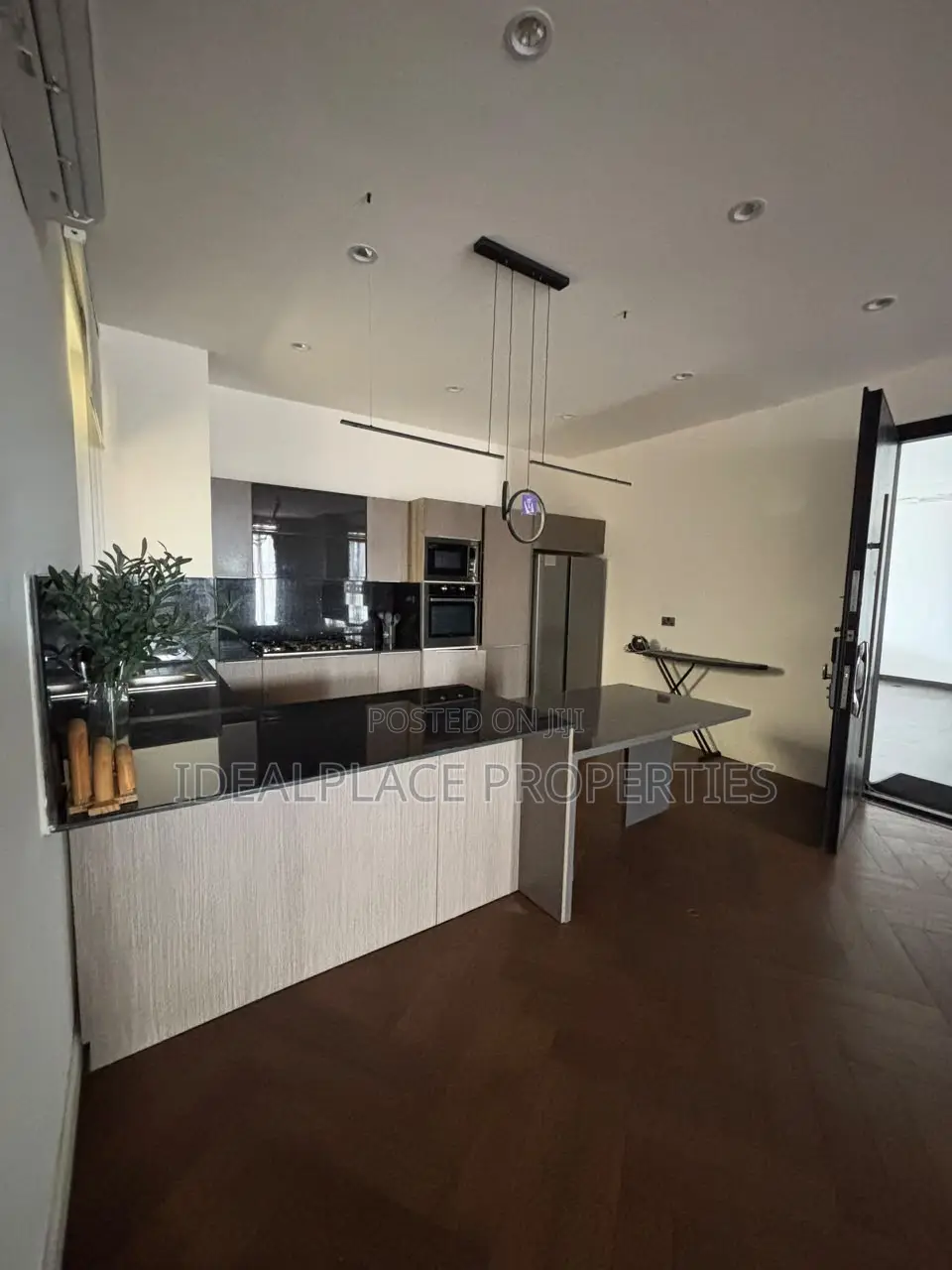 Furnished 2bdrm Apartment in Lekki Phase 1 for rent