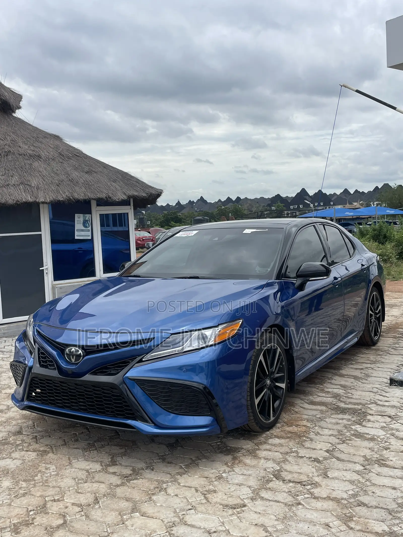 Toyota Camry 2019 Blue