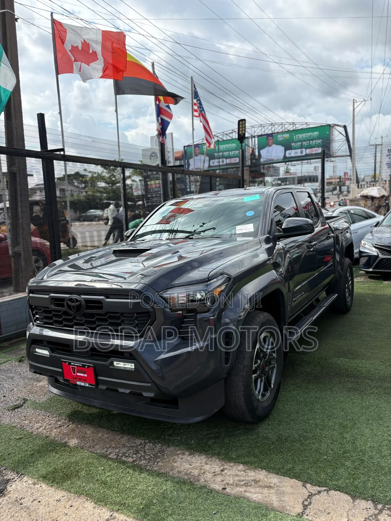 Toyota Tacoma 2026 Gray