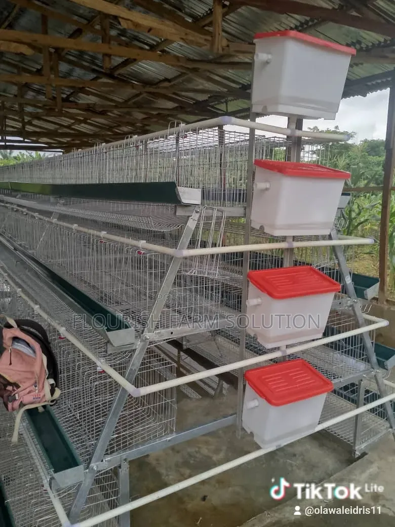 Hope Battery Cage