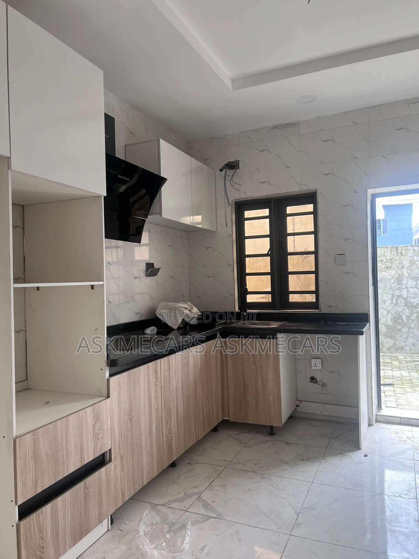 3bdrm Duplex in Gra, Abijo for rent