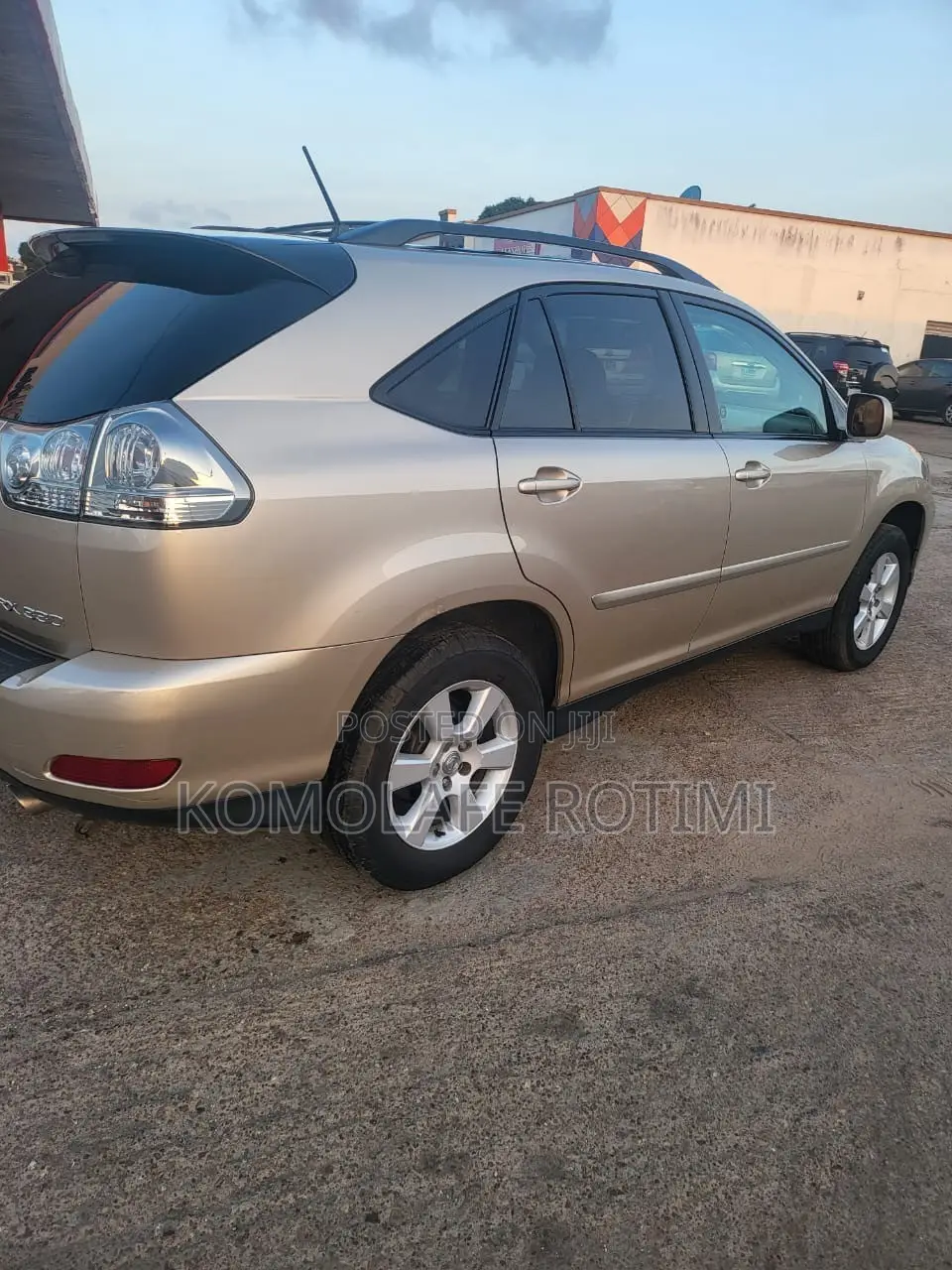 Lexus RX 330 2004 Gold