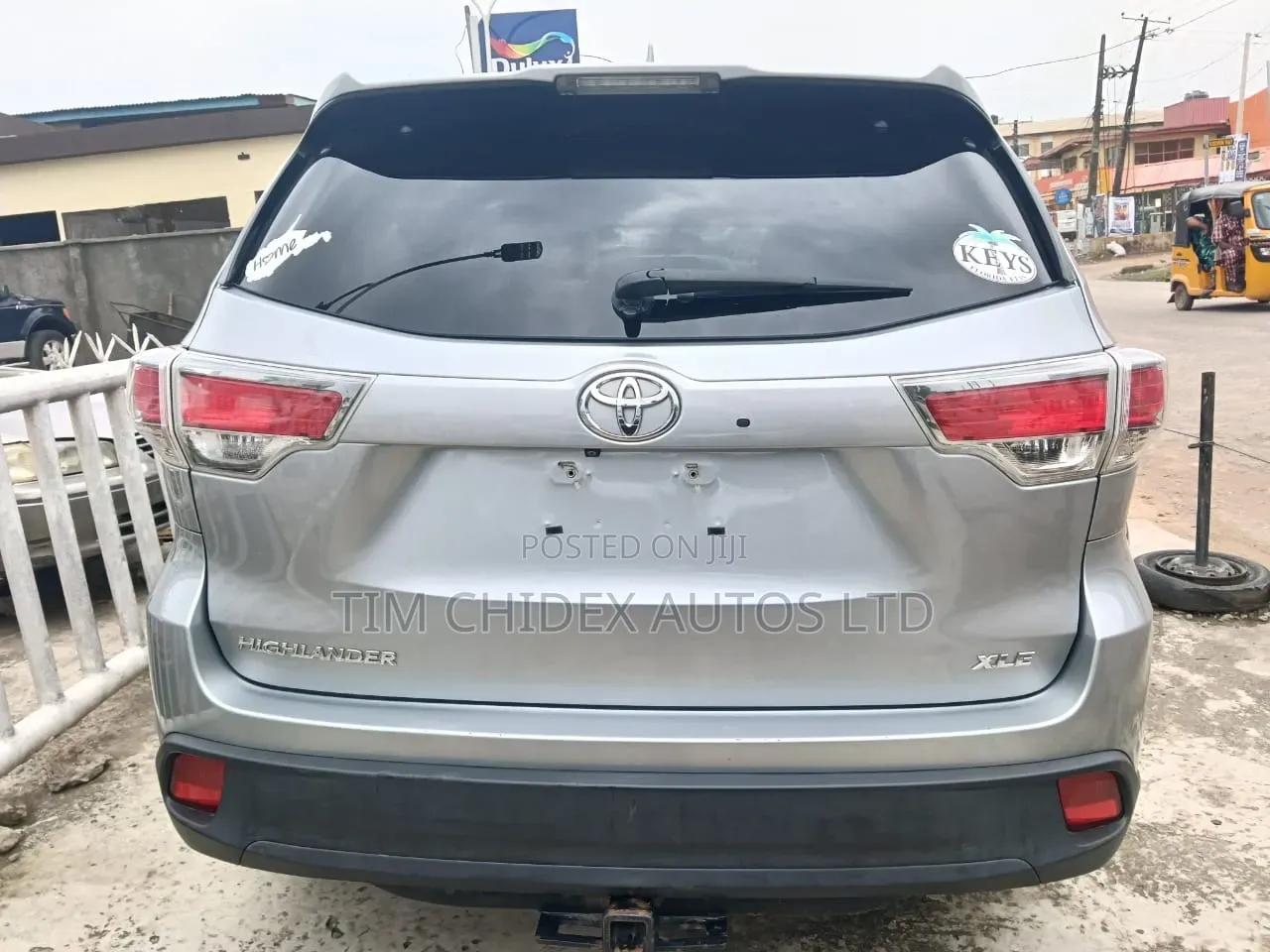 Toyota Highlander XLE V6 4x4 (3.5L 6cyl 6A) 2016 Silver
