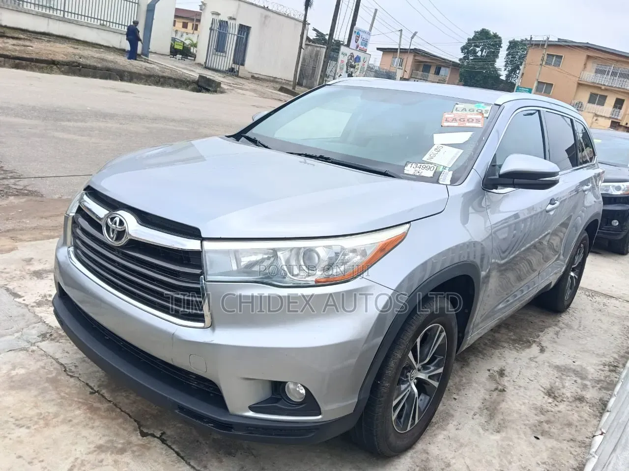 Toyota Highlander XLE V6 4x4 (3.5L 6cyl 6A) 2016 Silver