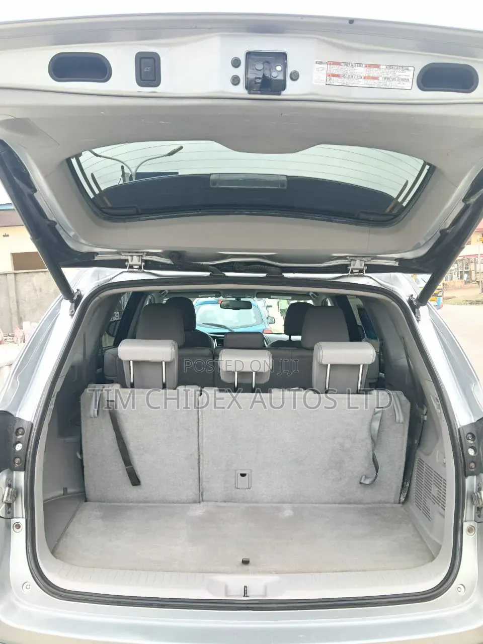 Toyota Highlander XLE V6 4x4 (3.5L 6cyl 6A) 2016 Silver