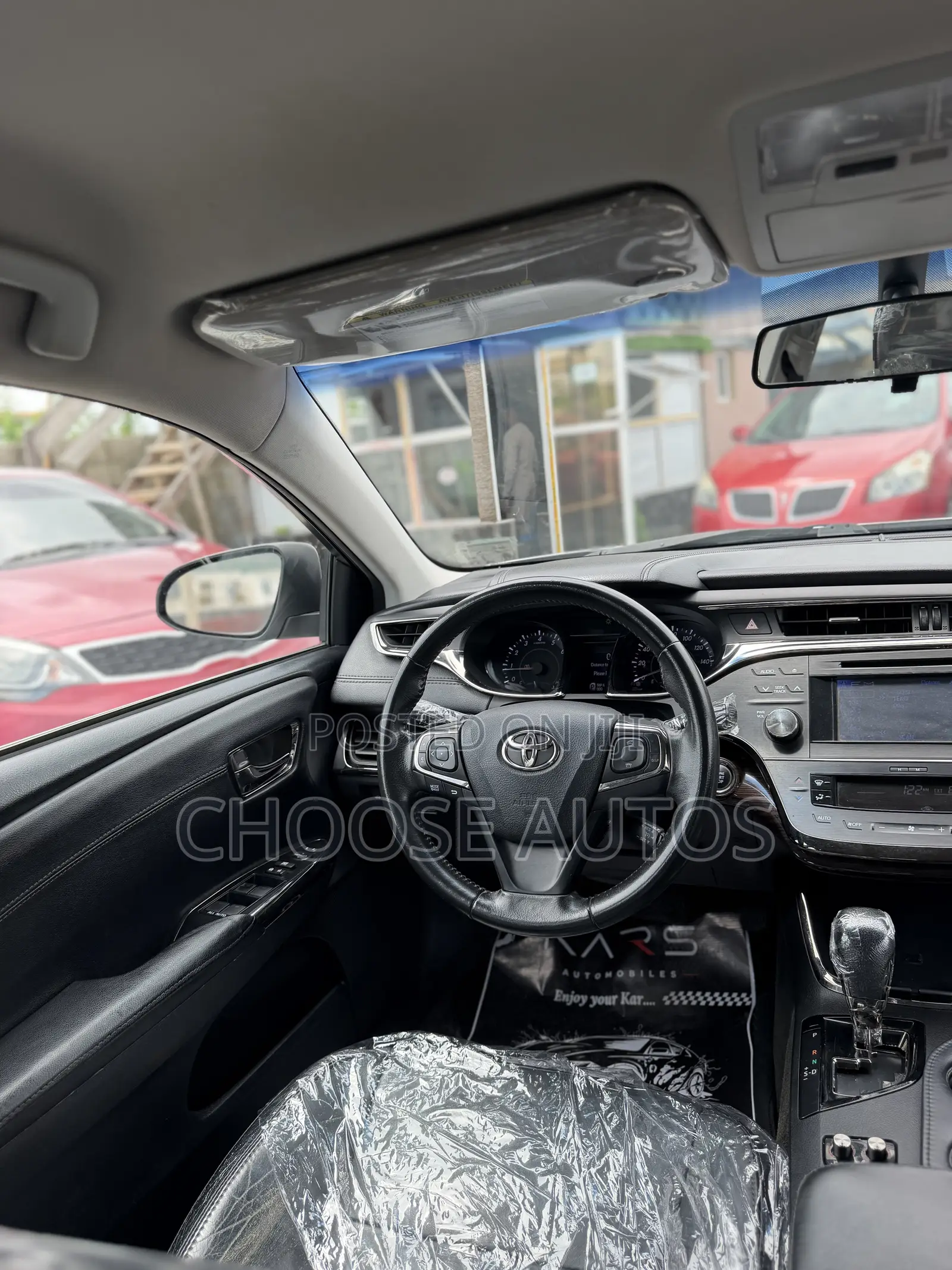 Toyota Avalon XLE Premium Sedan FWD (3.5L 6cyl 6A) 2013 Silver