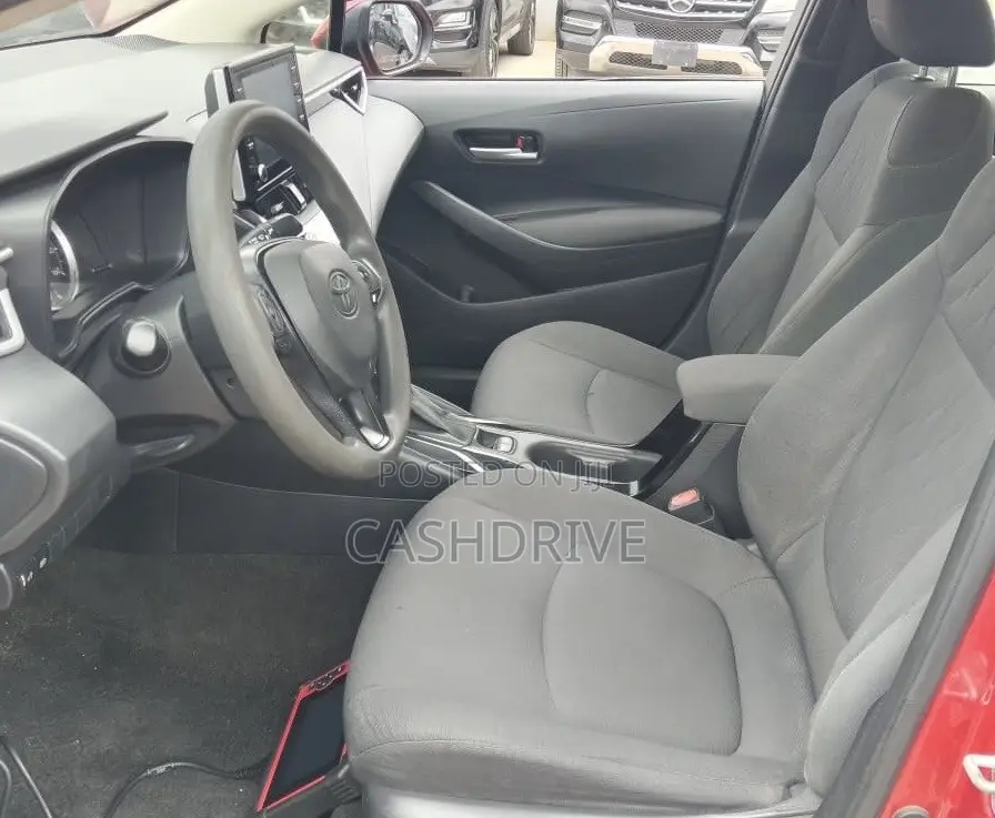 Toyota Corolla LE 2020 Red