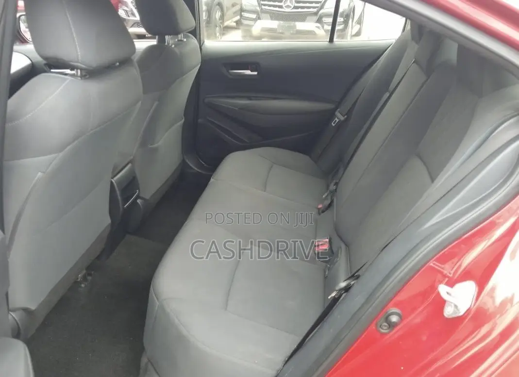 Toyota Corolla LE 2020 Red