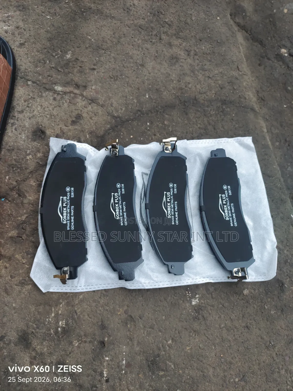 Front Brake Pad Nissan Navara