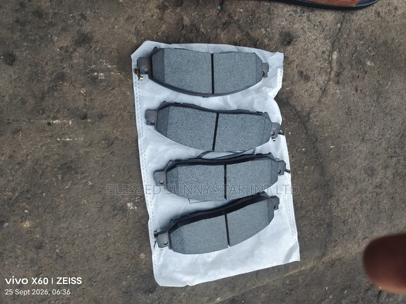 Front Brake Pad Nissan Navara