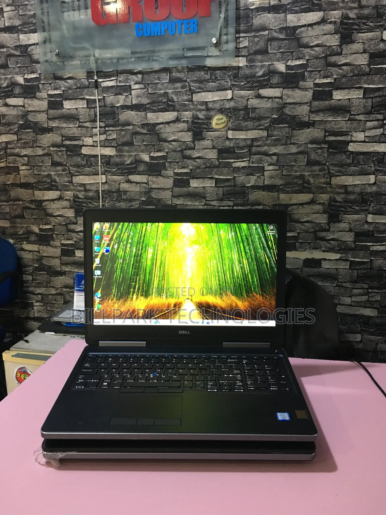 Laptop Dell Precision 7510 16GB Intel Xeon SSD 512GB