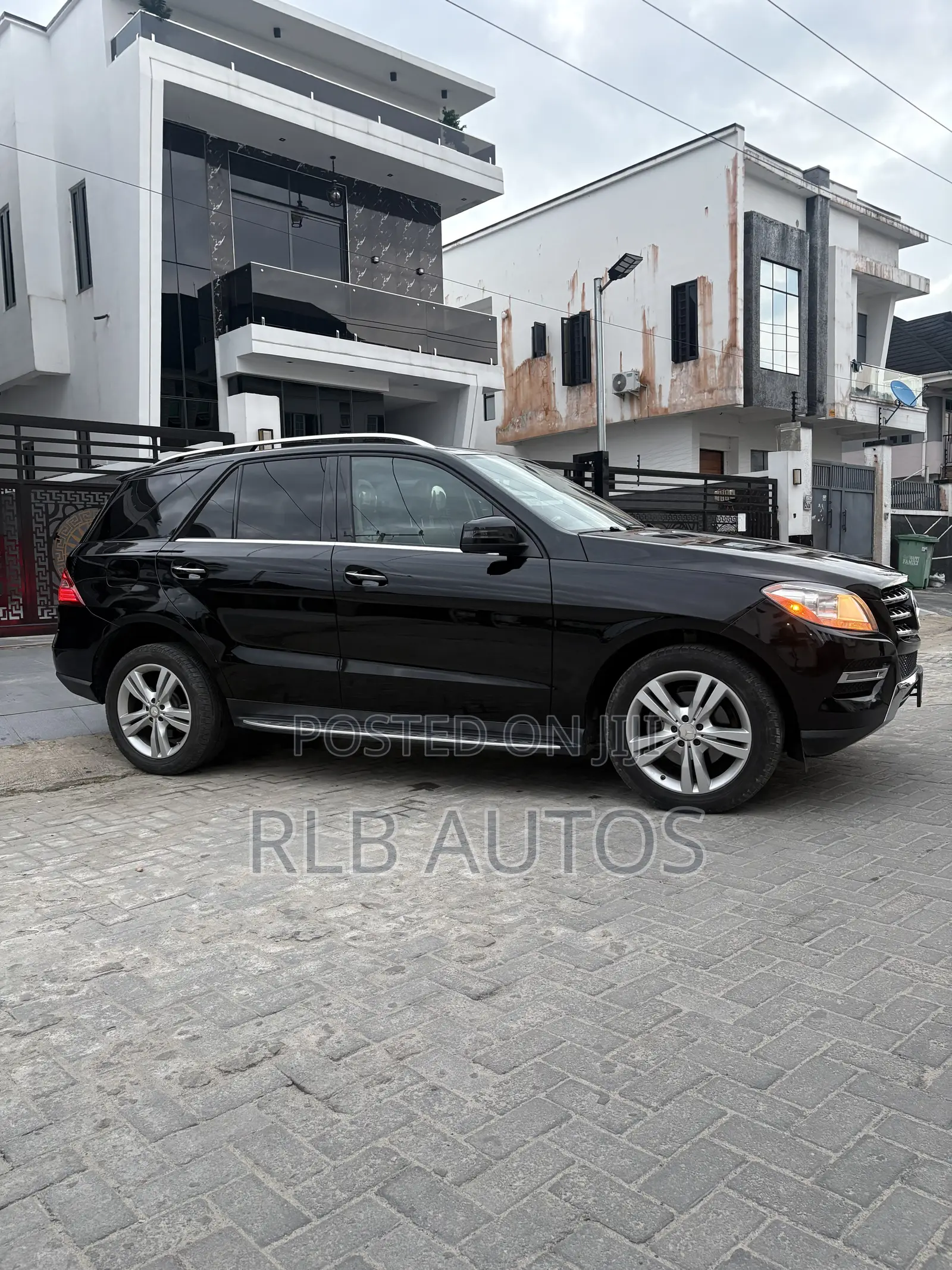 Mercedes-Benz M Class ML 350 4x2 2013 Black
